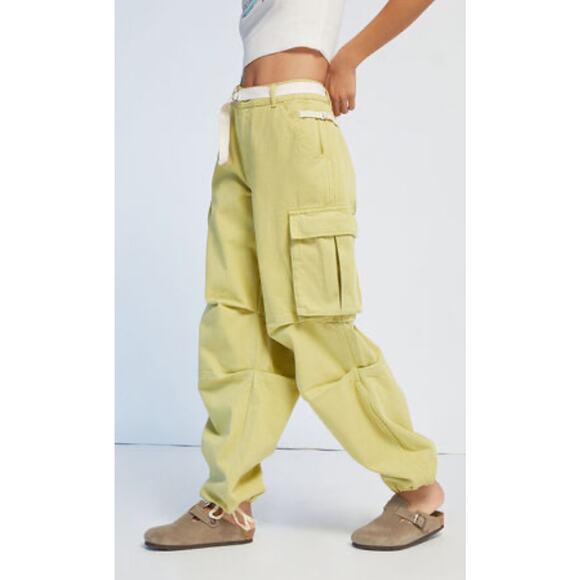 PacSun Pants - PacSun NWT Jayde Balloon Cargo Yellow Baggy Pants Waist 24 New With Canvas Belt